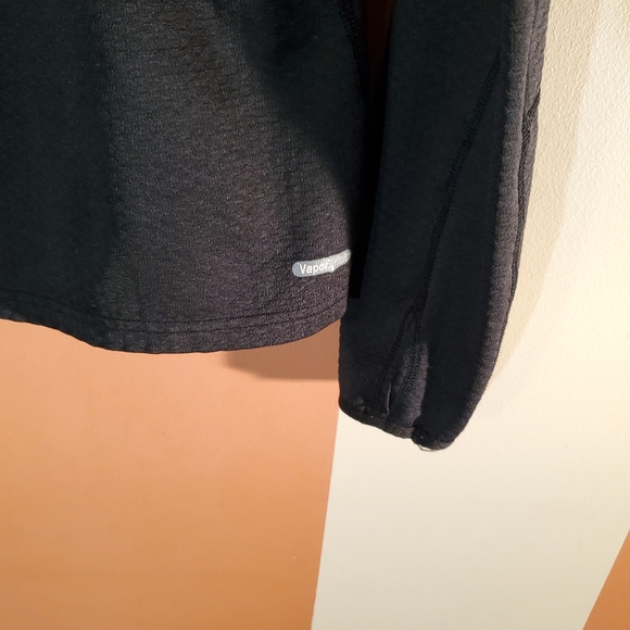 The North Face Thermal Long Sleeve Short - Picture 5 of 8